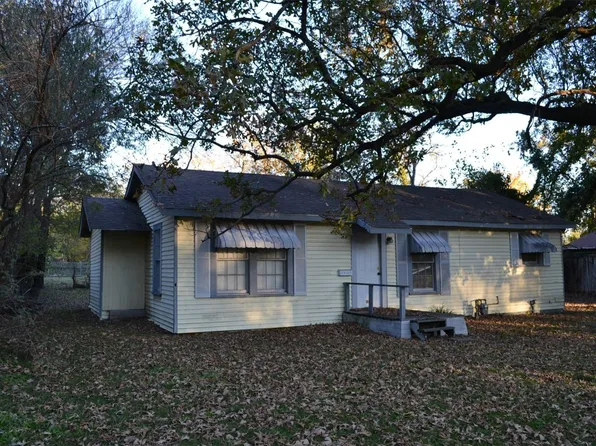 4005 Simonds St, Greenville, TX 75401