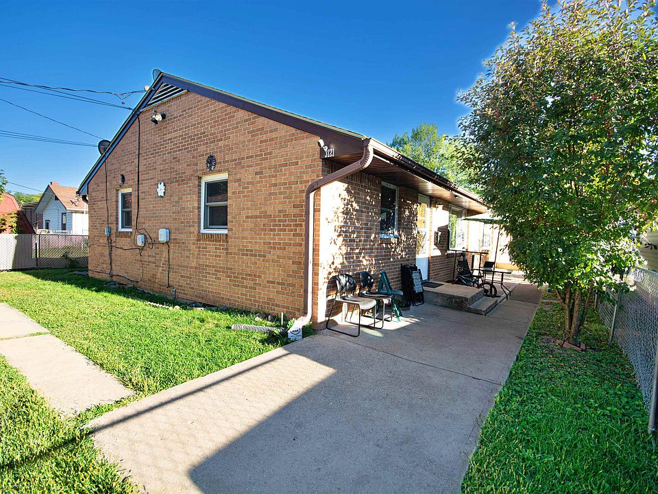 1st image of 3121 Blackstone Ave