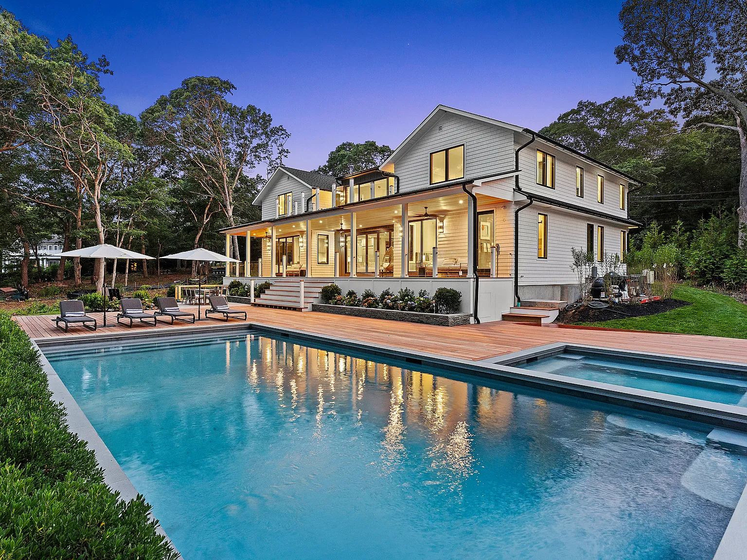 Be The First To Rent This Newly Built Waterfront Retreat — Photo 4
