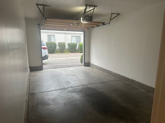 3rd image of 8440 N Millbrook Ave #1645935