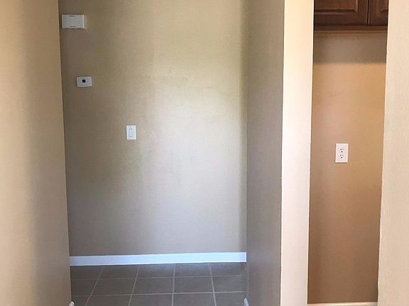 5th image of 1173 Sparrow Dr