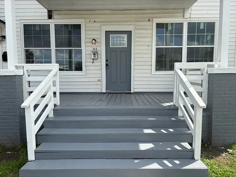 303 Jackson St #1 — Photo 5