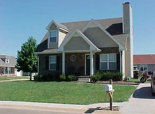 211 Grassmire Dr, Clarksville, TN 37042