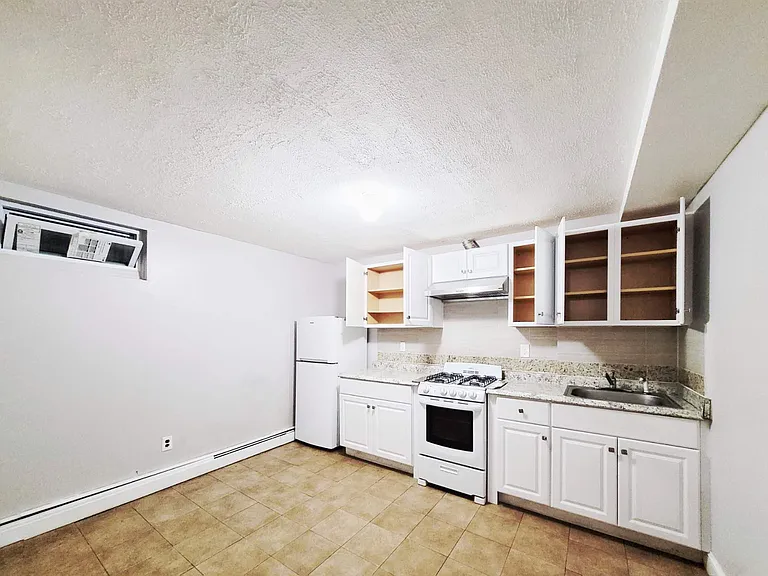 15 Newberry Ave #1 — Photo 5