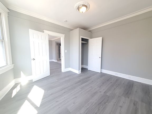 3rd image of 62 Rutgers Ave APT 2L