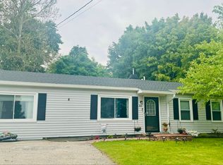 14 Belleview Ter, Ansonia, CT 06401
