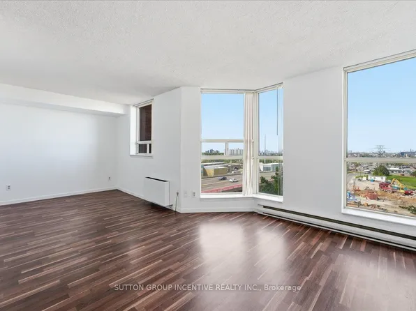 2460 Eglinton Ave E #817, Toronto, ON M1K 5J7