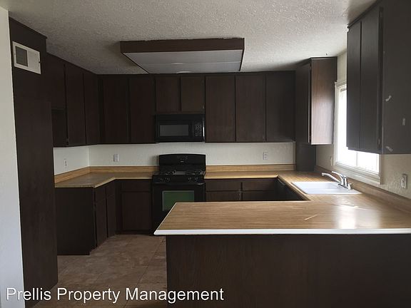 4th image of 21017 Gresham St APT 12