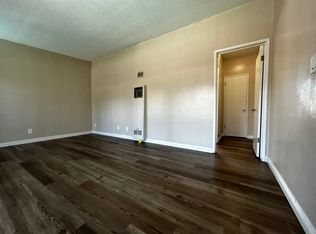 260 N Oak Ave #11, Pasadena, CA 91107
