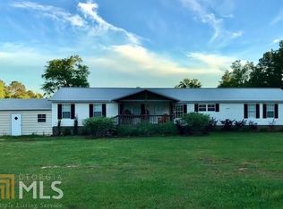 12193 Deepstep Rd, Sandersville, GA 31082