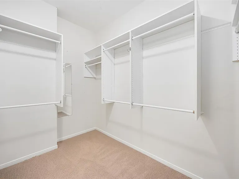 11 Alden Glen Ct — Photo 27