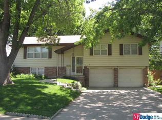 3639 S 51st St, Omaha, NE 68106