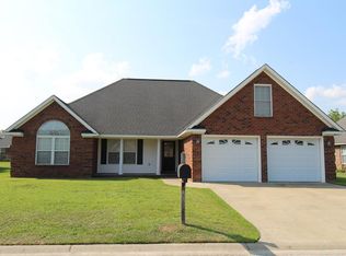 410 Continental Dr, Sumter, SC 29154