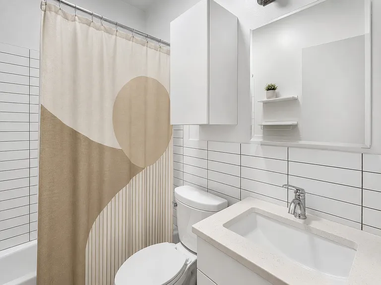 594 Mac Donough St #2 — Photo 10