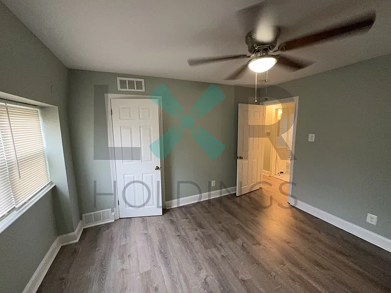 212 Margate Rd — Photo 10