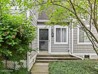 61 Lake Ave, Louisville, KY, 40206