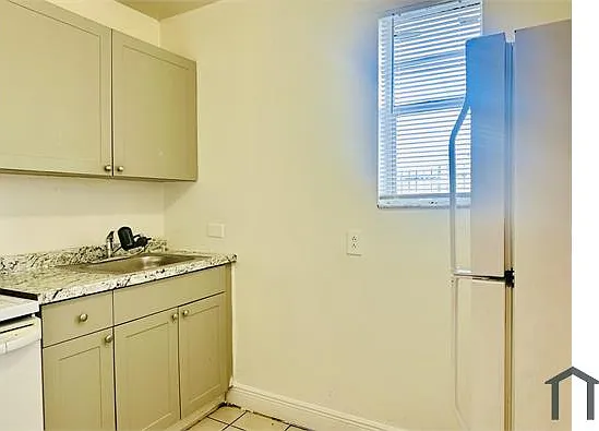 1 bed, $1,350 — Photo 2