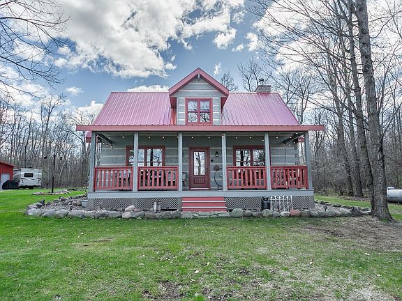4th image of 10802 Spirit Lake Rd