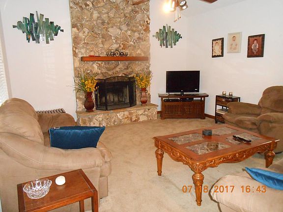 Family Room 2