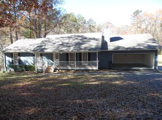 3350 Lakeside Ln, Cumming, GA 30040