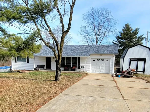 20 Sandra Dr, Winfield, MO 63389