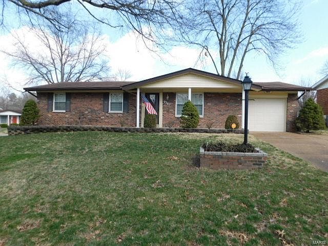 1st image of 2704 Woodbury Dr