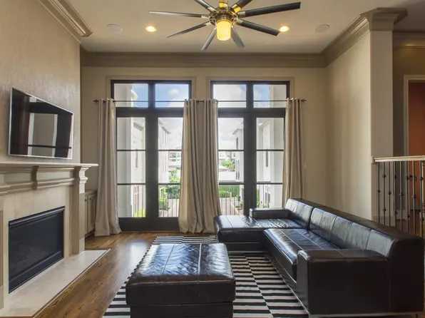 6035 Post Oak Green Ln, Houston, TX 77055