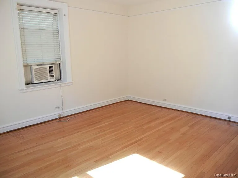 14 N Chatsworth Ave #2B — Photo 10