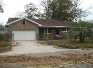 1976 Ferguson Rd, Charleston, SC 29412