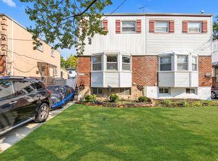 24907 148th Rd, Rosedale, NY 11422