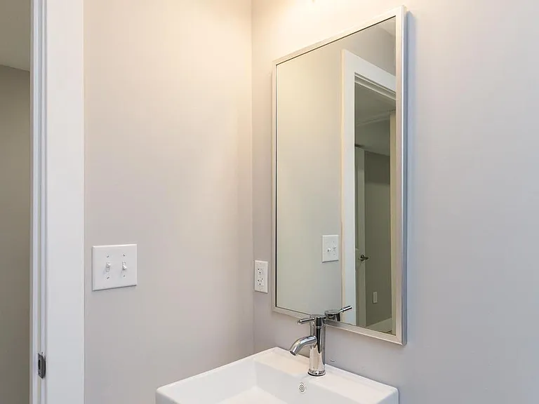 1724 N Marshall St #B — Photo 23