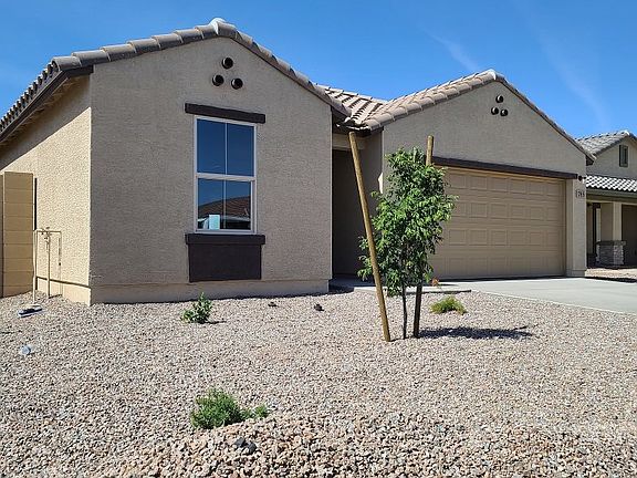 4th image of 785 S Silvercreek Ln