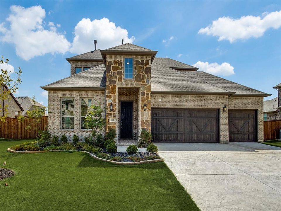 1st image of 1613 Serra Dr