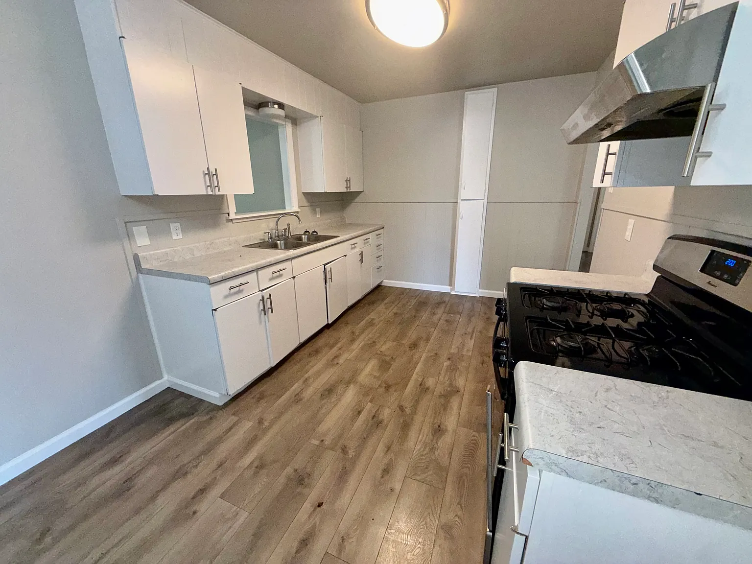 3 bed, 1291 sqft, $1,495 — Photo 3