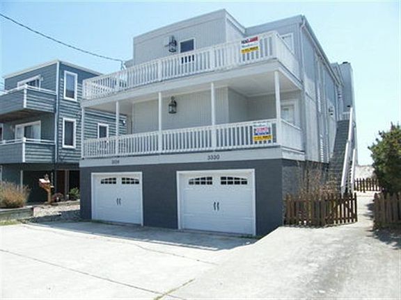 4th image of 3330 Wesley Ave #B