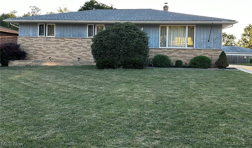 6426 Goebel Dr, Parma, OH 44134 Zillow