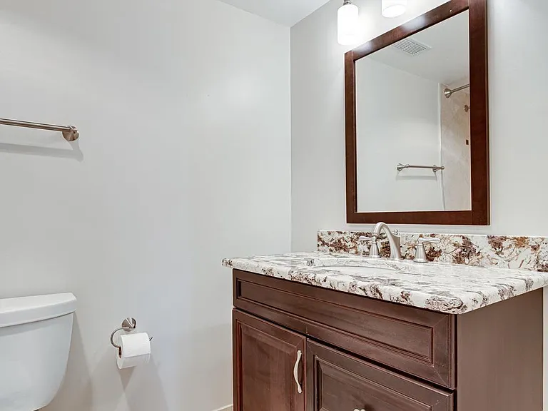 8340 Greensboro Dr #521 — Photo 24