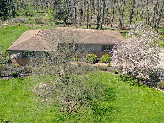 2nd image of 7860 Summerset Dr