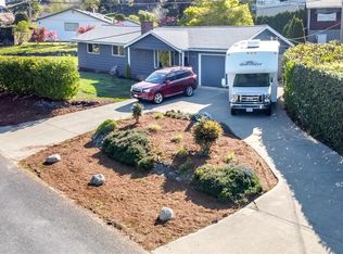 6405 Madrona Dr NE, Tacoma, WA 98422