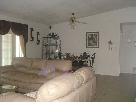 Livingroom/dinningroom