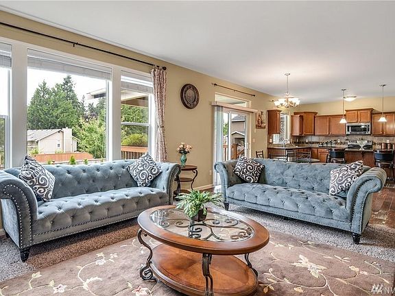 5th image of 15808 92nd Avenue Ct E