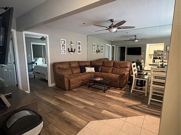 5th image of 40 Lighthouse Rd Unit 2-202