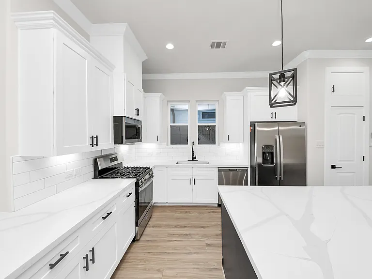 3829B Mainer St — Photo 11
