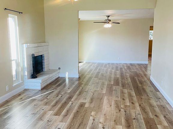 2nd image of 7417 Tierra Way