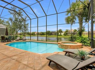 1867 Ivory Cane Point, Naples, FL 34119