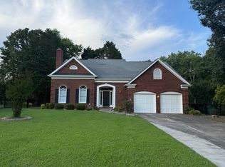2807 Wingfield Pl, Charlotte, NC 28210