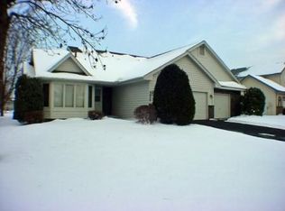 9030 Moorland Chase N, Brooklyn Park, MN 55443