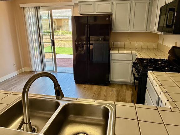 5th image of 4824 Braeburn Dr