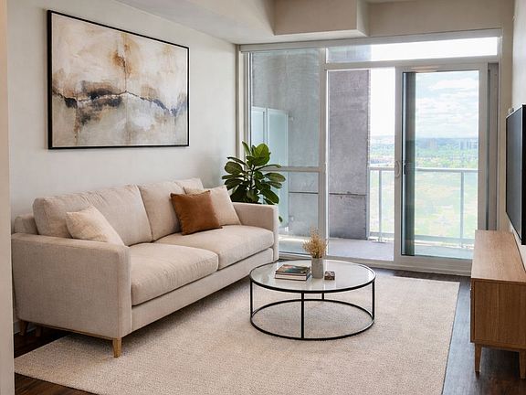 2nd image of 2081 Fairview St #1707