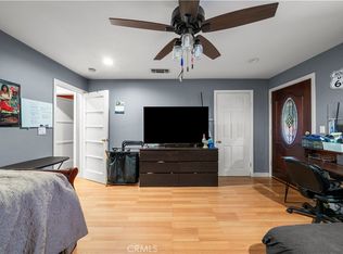 7300 Sylvia Ave, Reseda, CA 91335